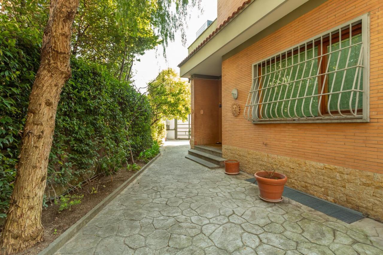 St Peter'S Spacious 4 Bdr With Private Parking Apartment Roma Exterior foto